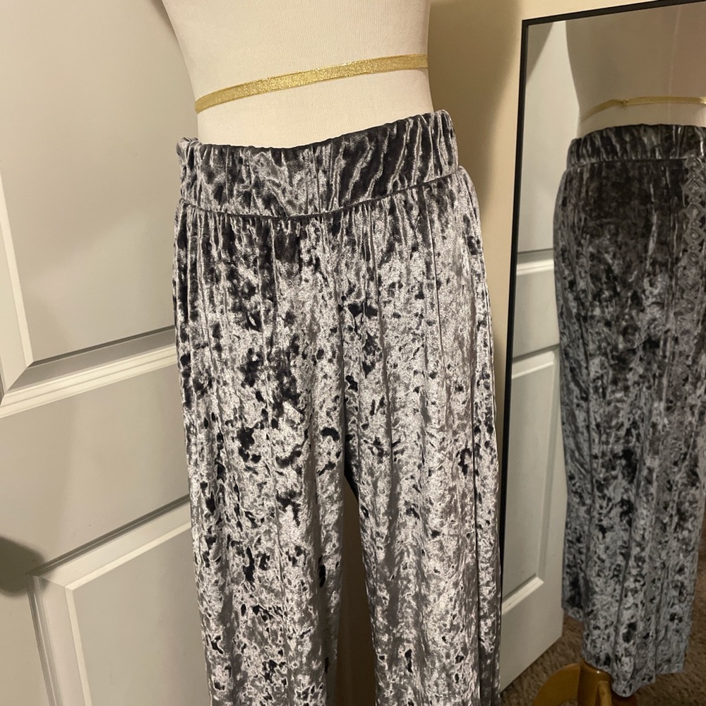 Elegant Velvet Gray Pants